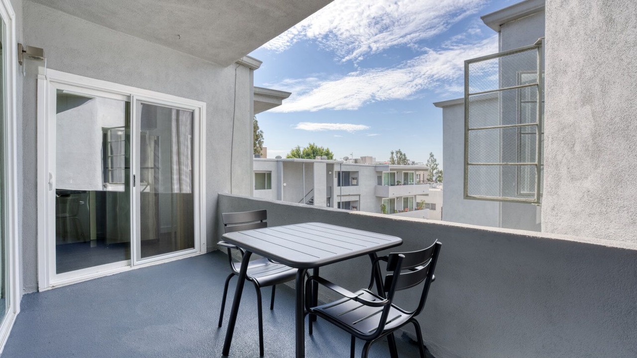Photo of Outdoor in Hollywood Hills