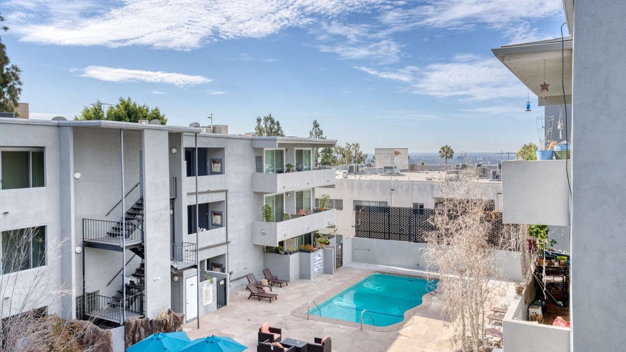Photo of Outdoor in Hollywood Hills