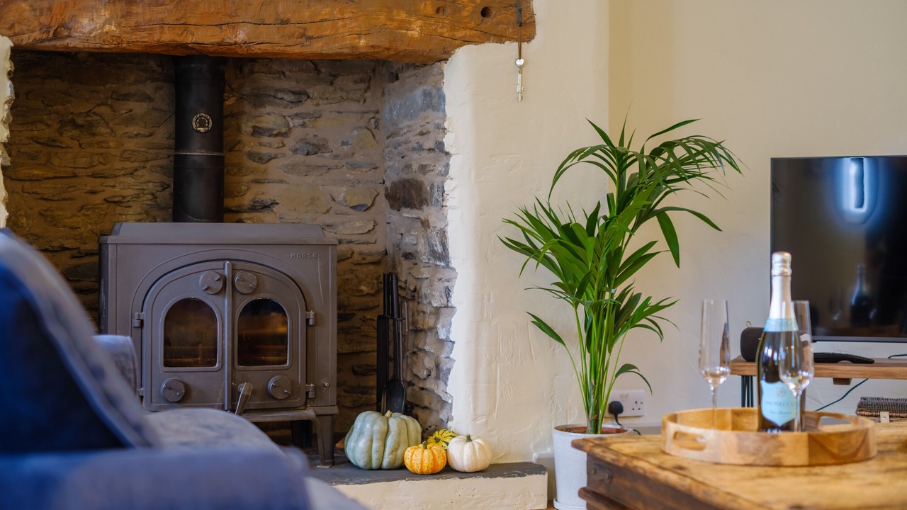 Photo of Livingroom in Low Newton