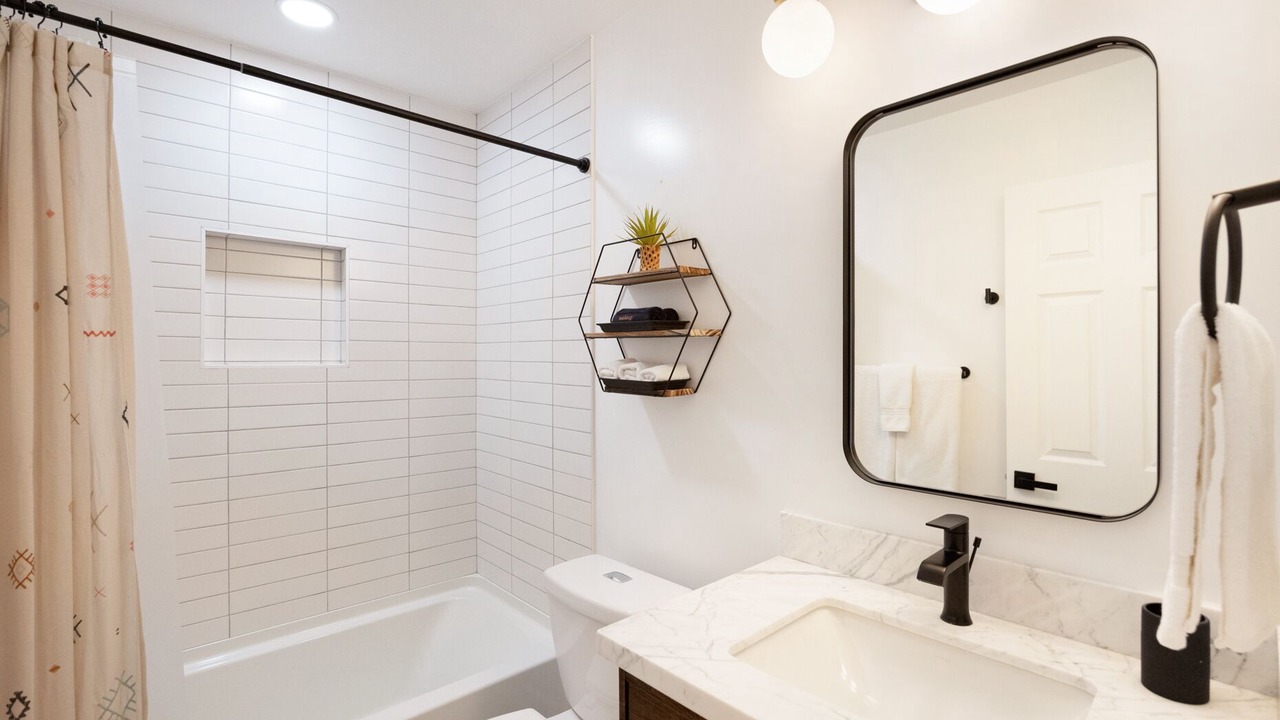Photo of Bathroom in Joshua Tree