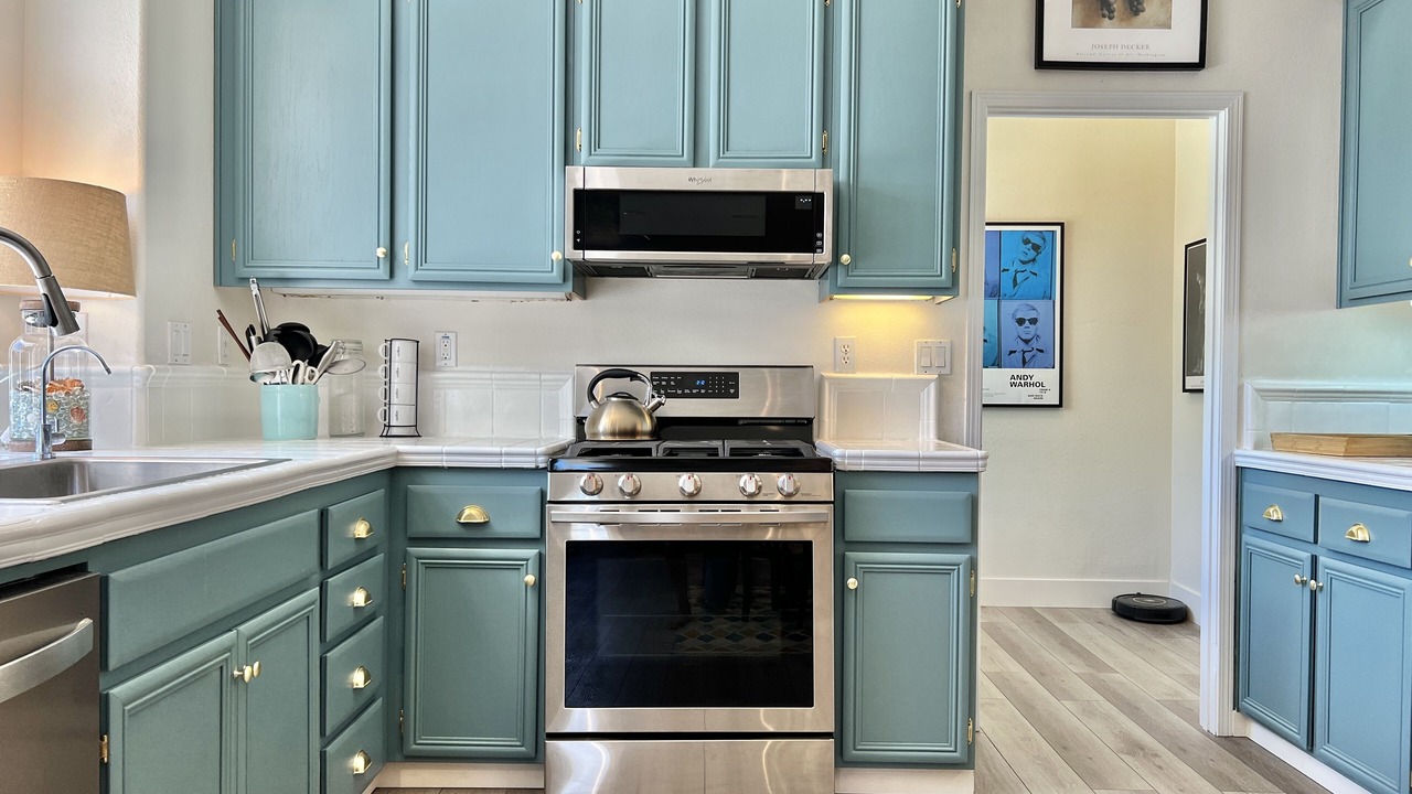 Photo of Kitchen in Midway City