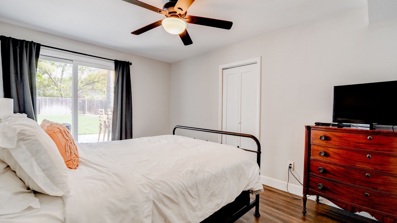 Photo of Bedroom in South Redlands