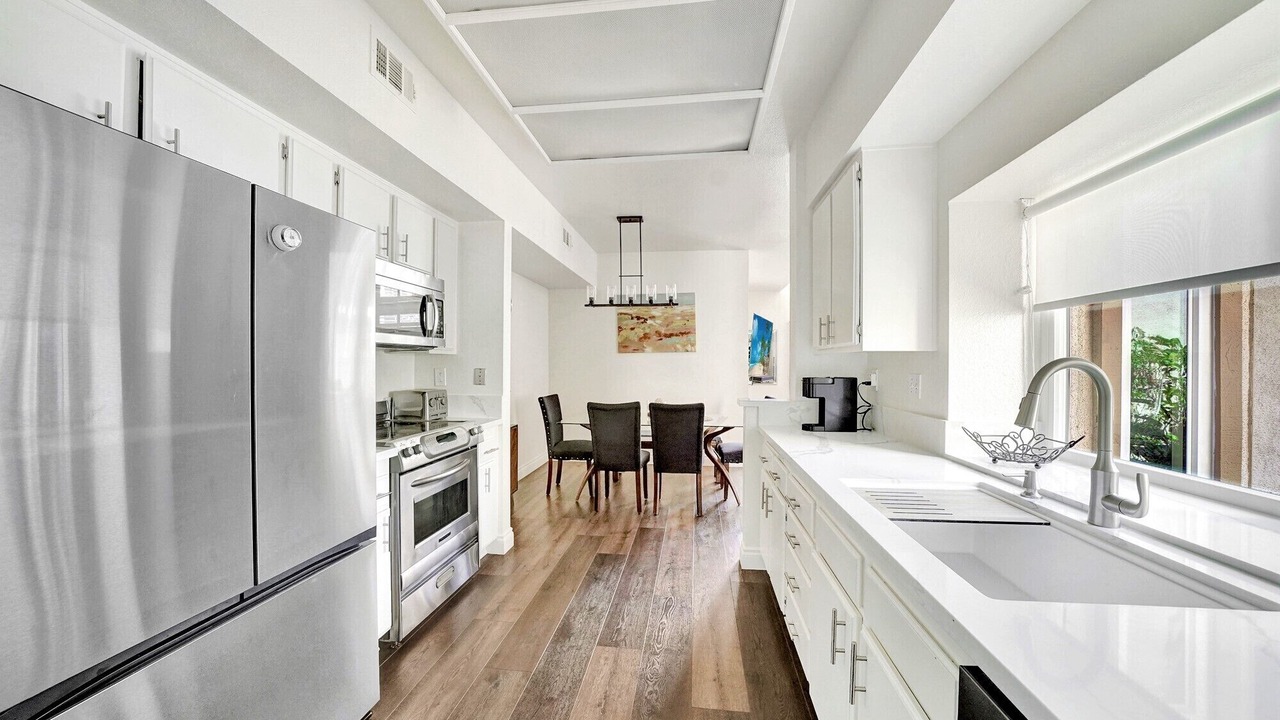 Photo of Kitchen in Laguna Niguel