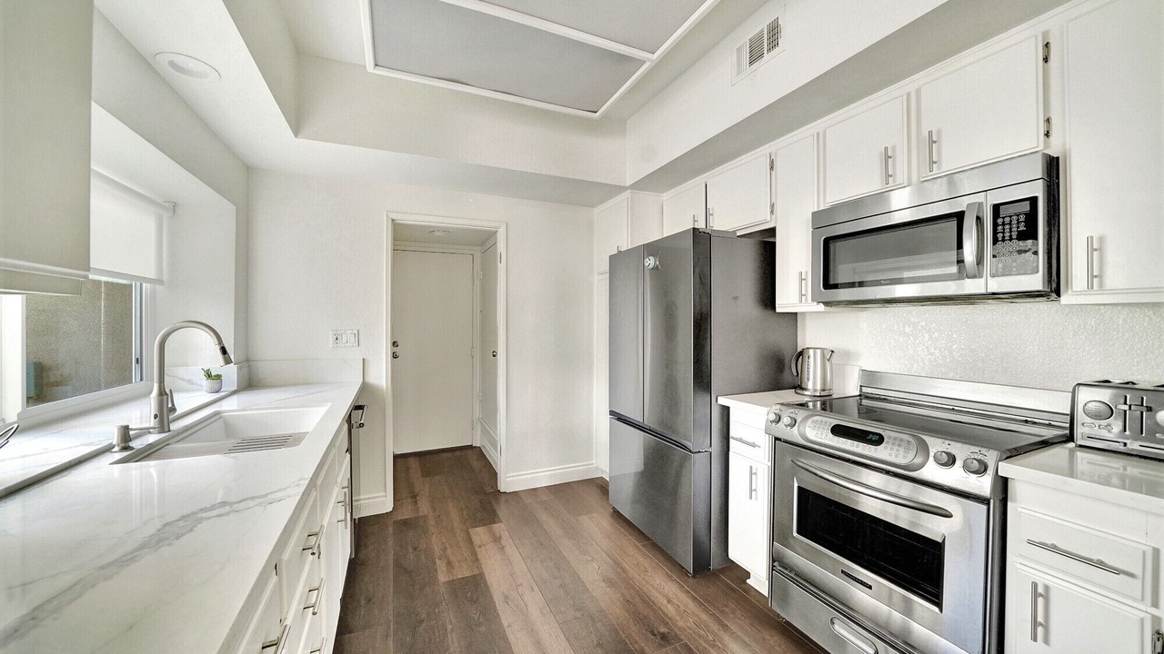 Photo of Kitchen in Laguna Niguel
