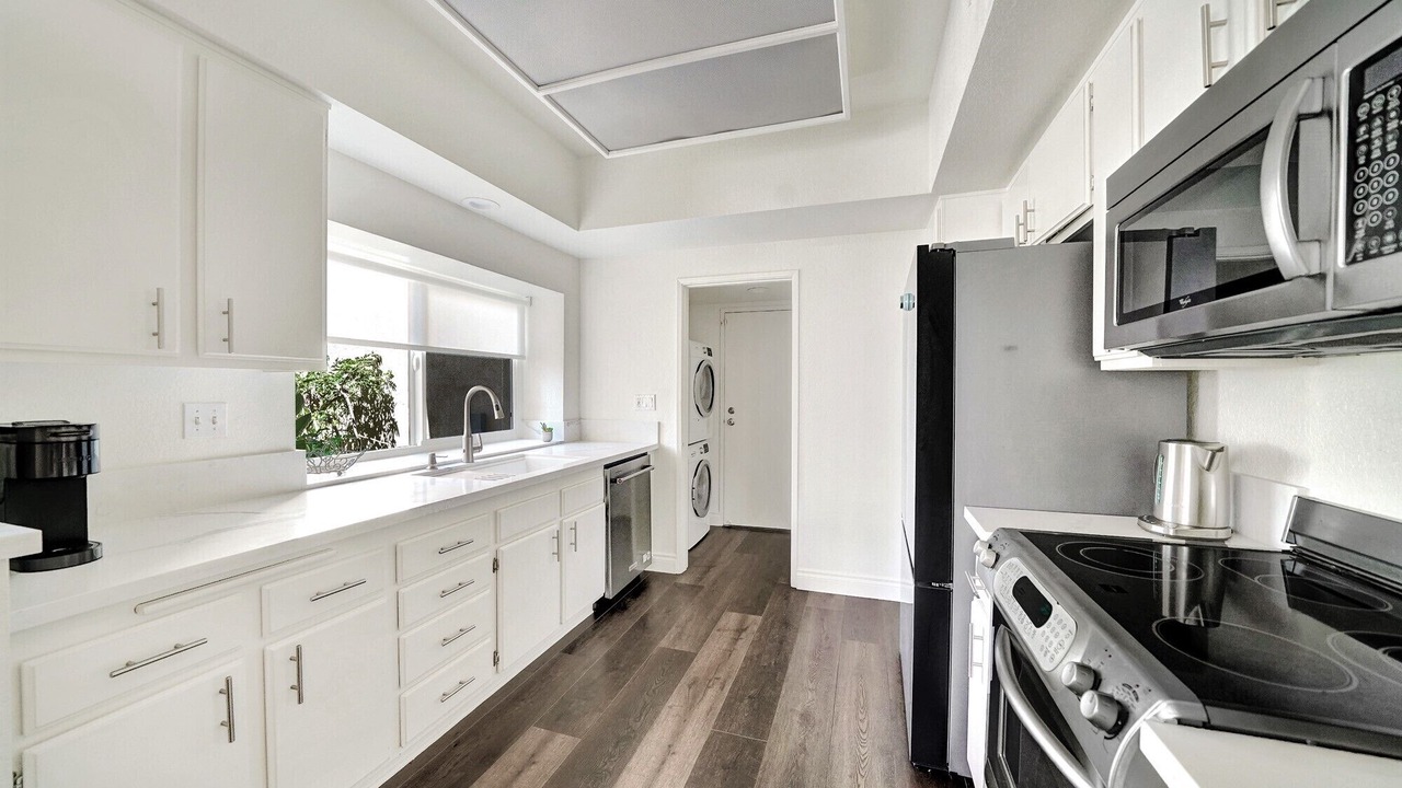 Photo of Kitchen in Laguna Niguel