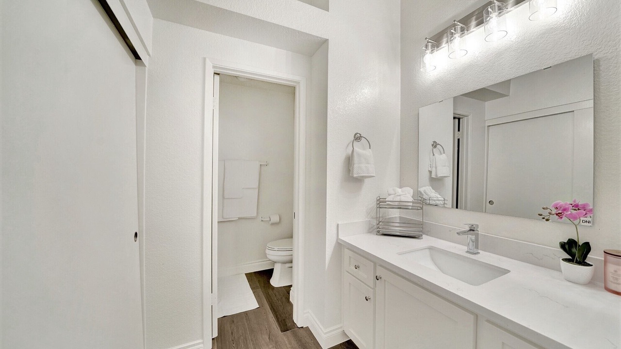 Photo of Bathroom in Laguna Niguel