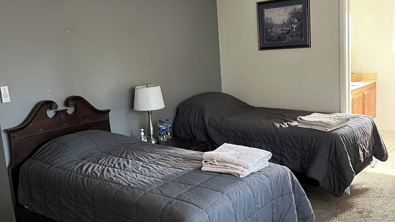 Photo of Bedroom in Orange