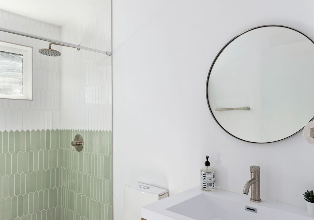 Photo of Bathroom in Los Angeles