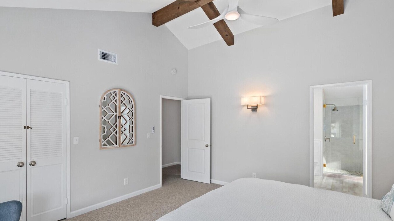 Photo of Bedroom in Olde Solana Beach