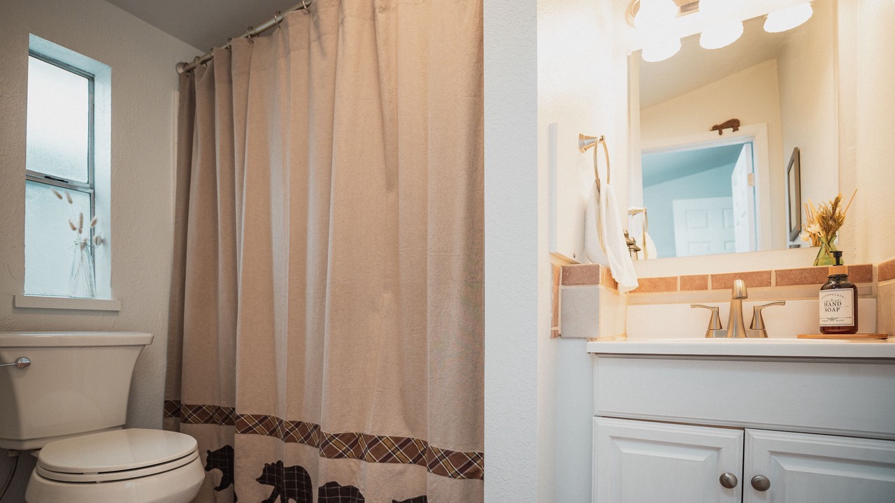 Photo of Bathroom in Twain Harte
