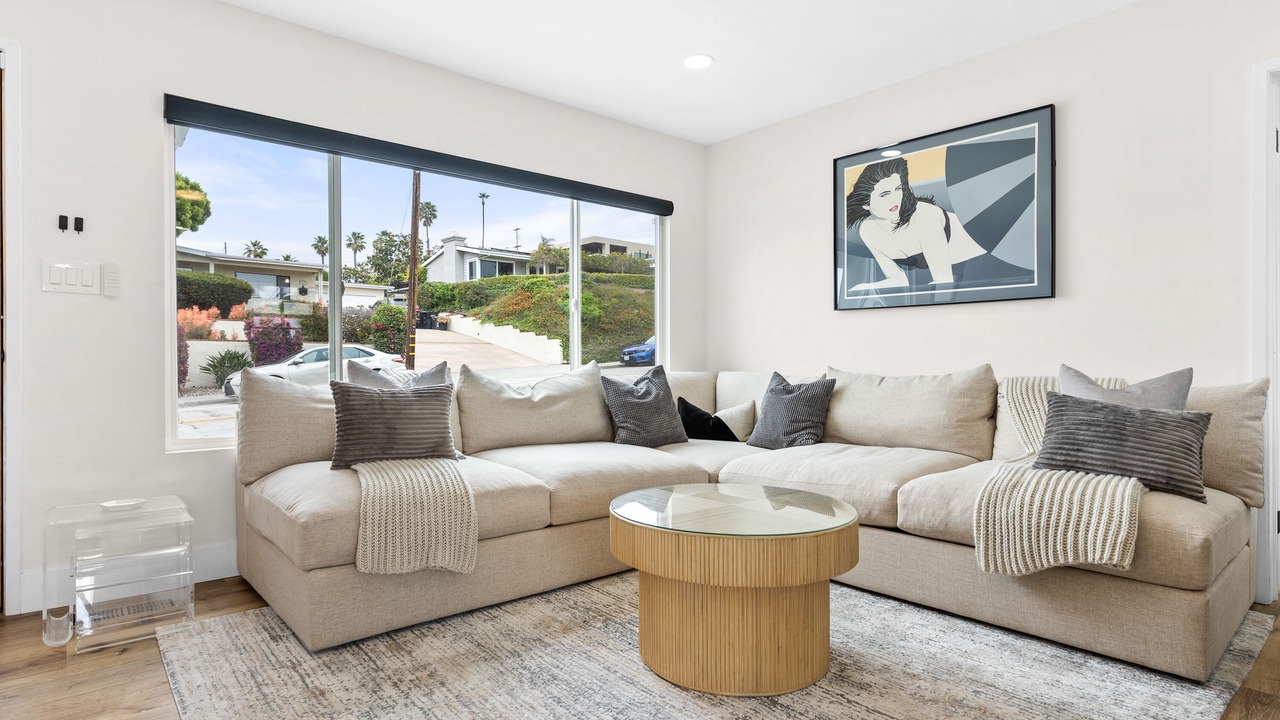 Photo of Bedroom in Bay Park