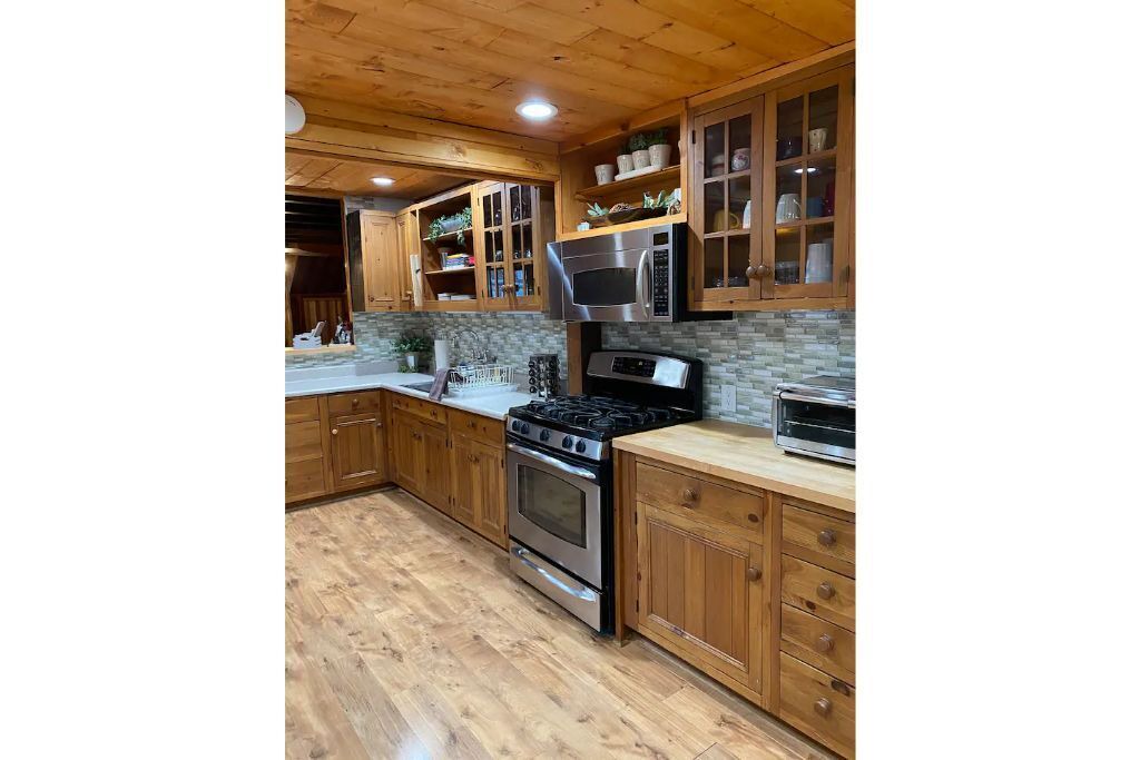 Photo of Kitchen in Green Valley Lake