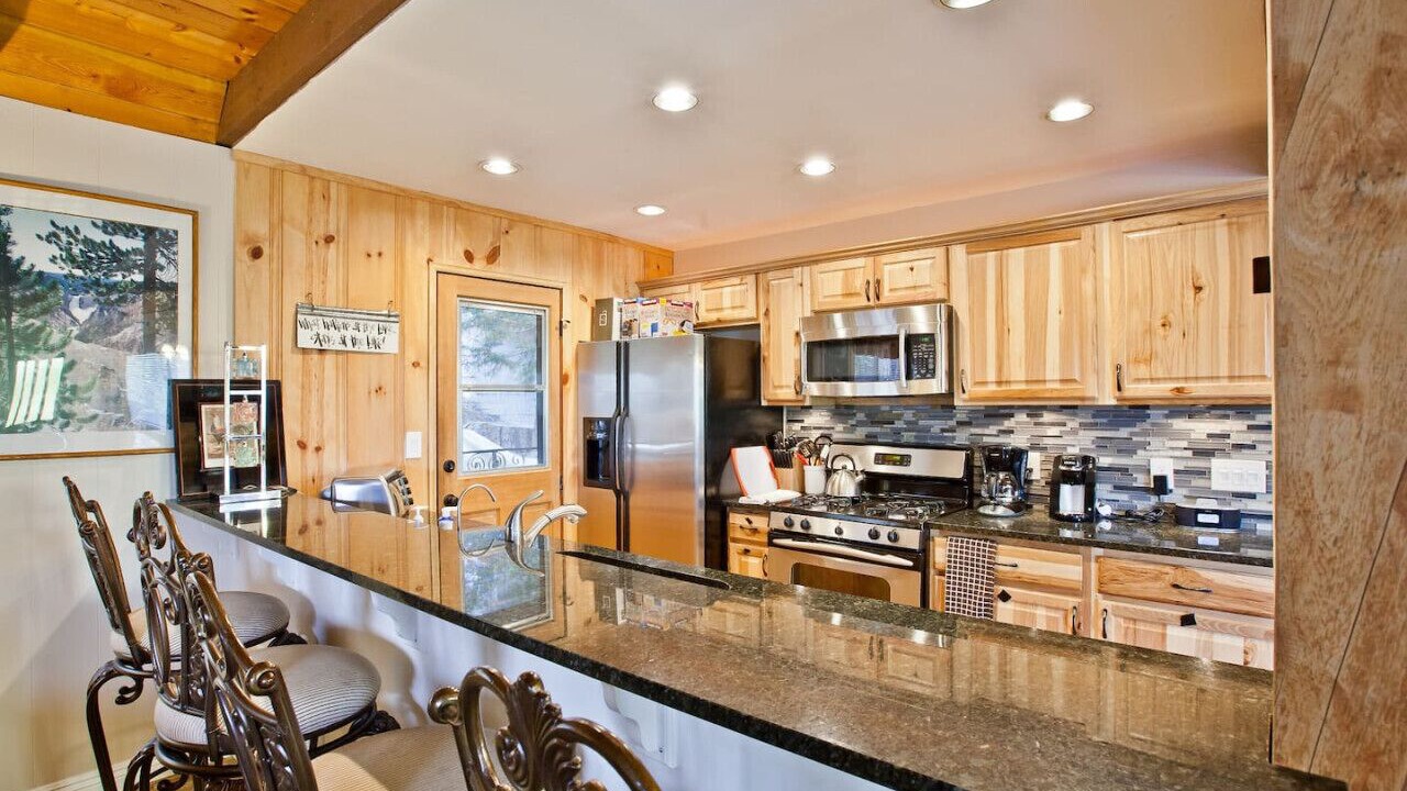 Photo of Kitchen in Blue Jay