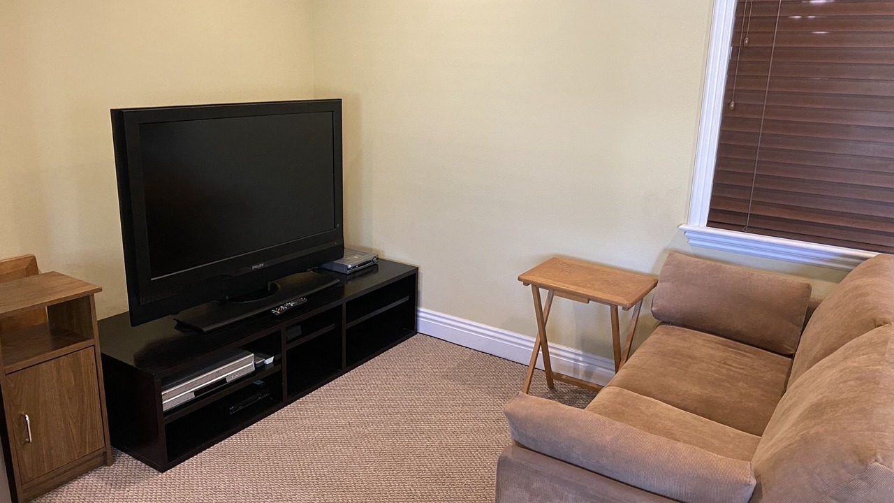 Photo of Livingroom in Mayflower Village