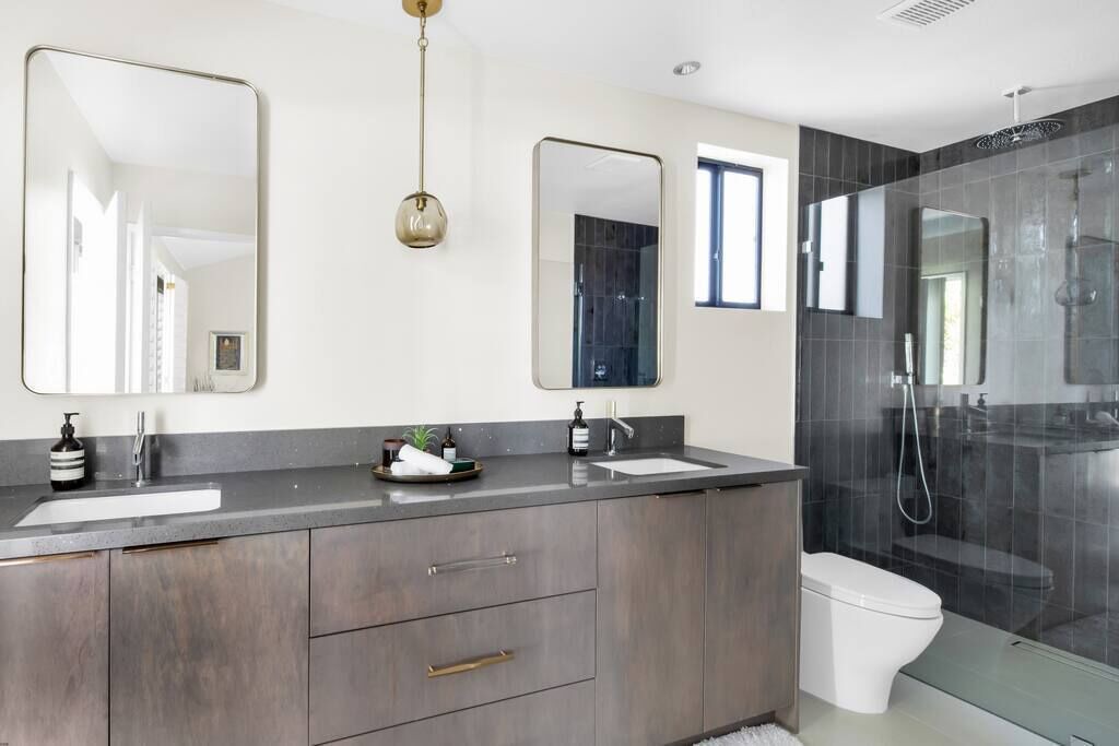 Photo of Bathroom in Araby