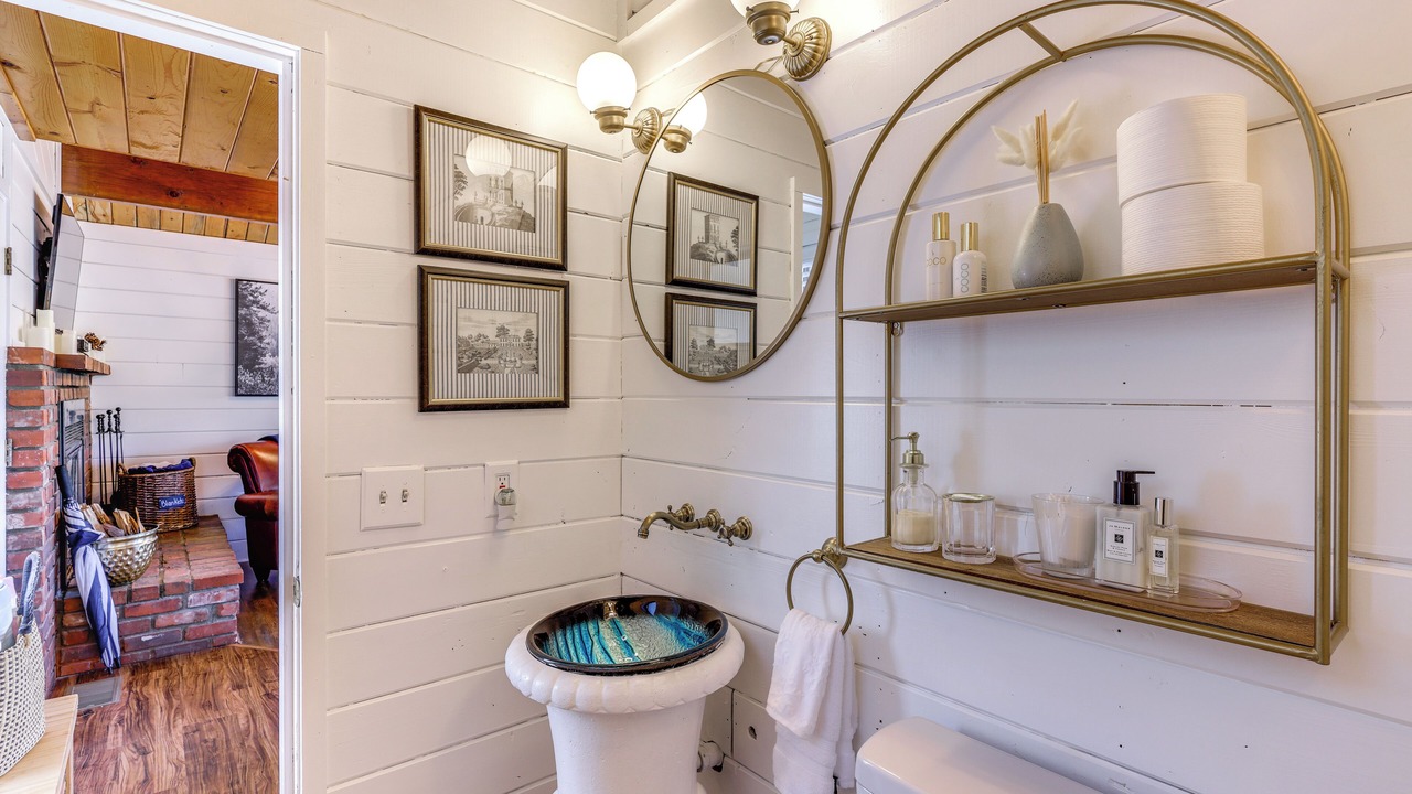 Photo of Bathroom in Arrowbear Lake