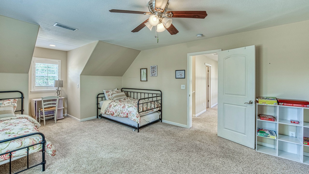 Photo of Bedroom in Mariposa