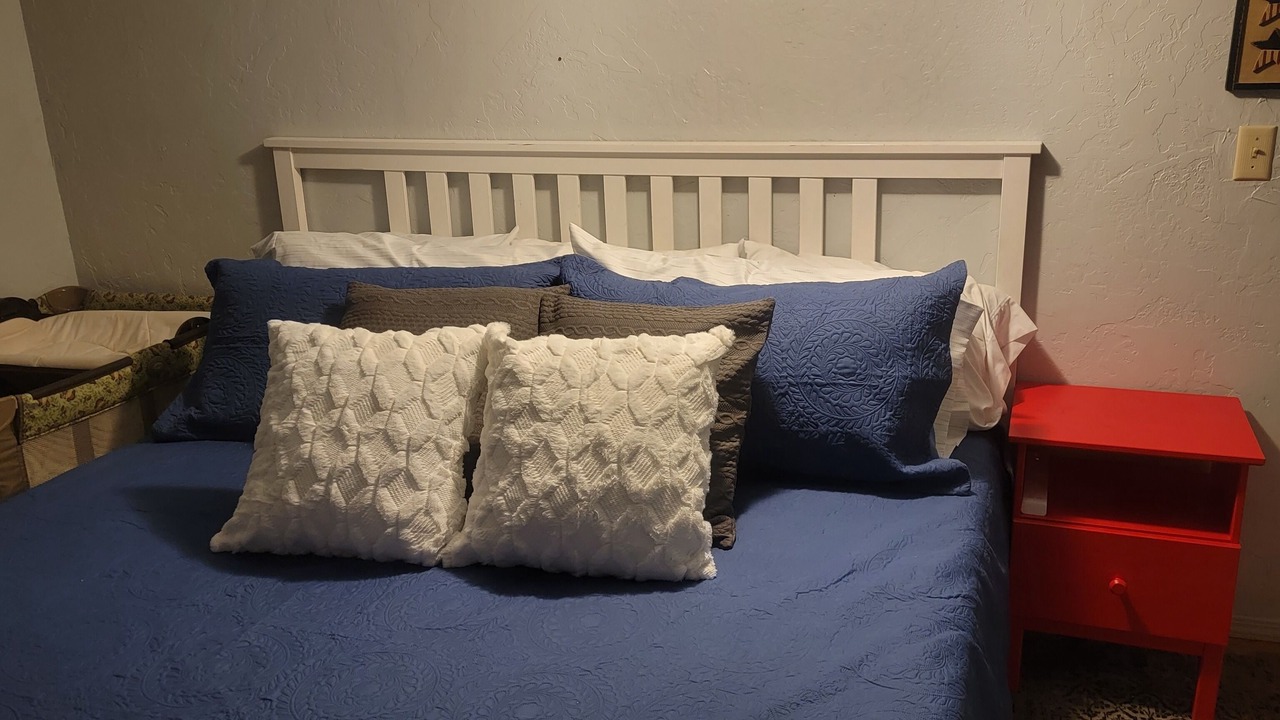 Photo of Bedroom in Wofford Heights