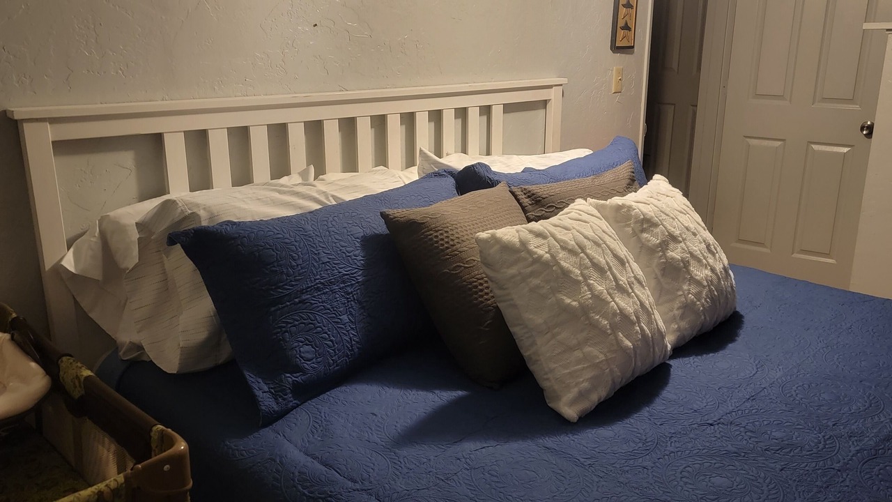 Photo of Bedroom in Wofford Heights