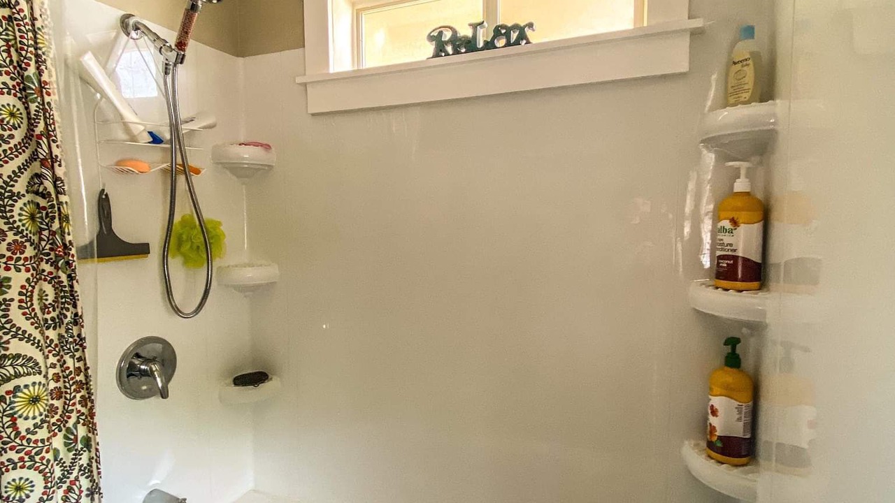 Photo of Bathroom in Wofford Heights
