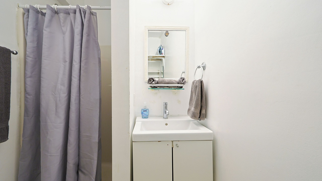 Photo of Bathroom in Marina del Rey