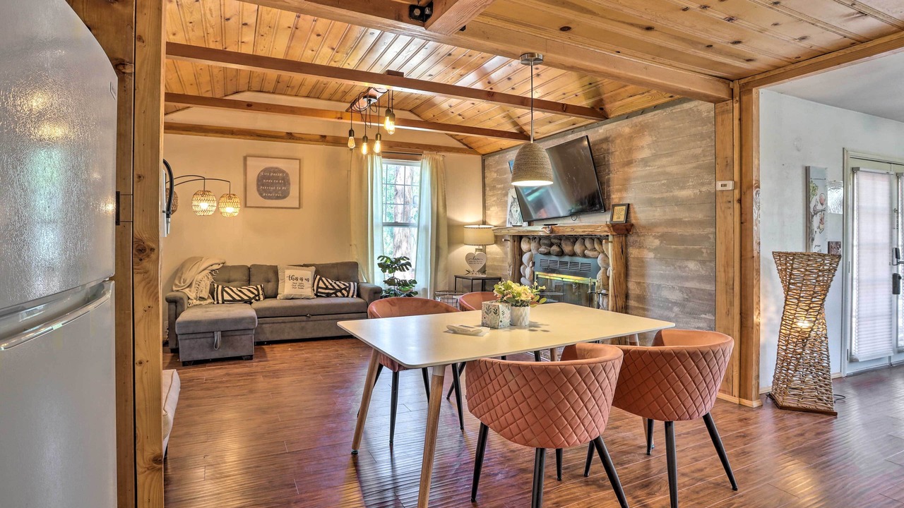 Photo of Livingroom in Boulder Bay