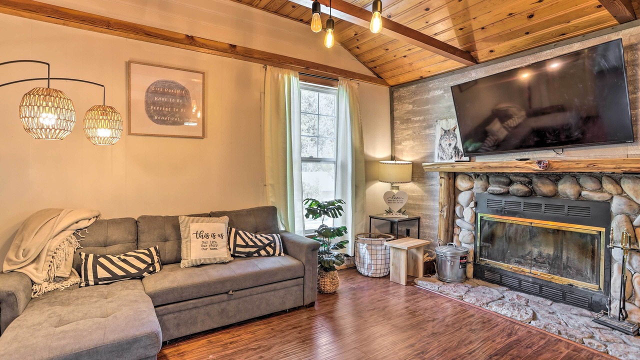 Photo of Livingroom in Boulder Bay