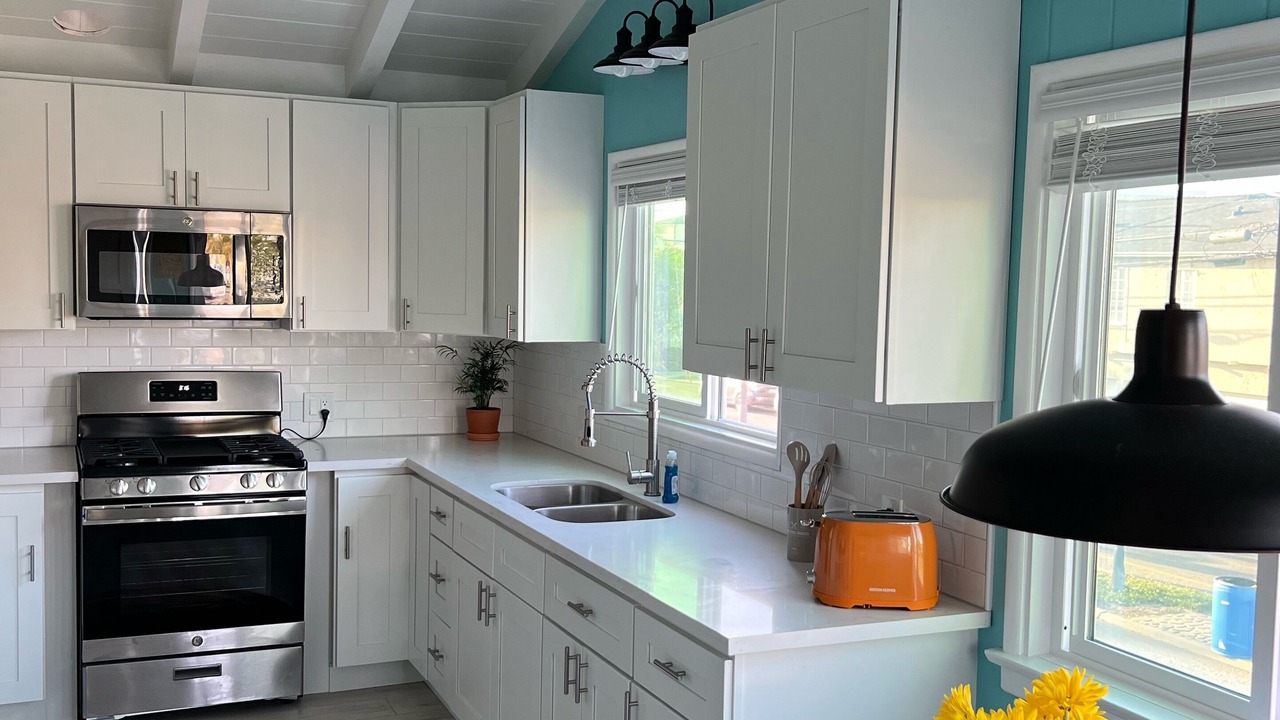Photo of Kitchen in Peninsula
