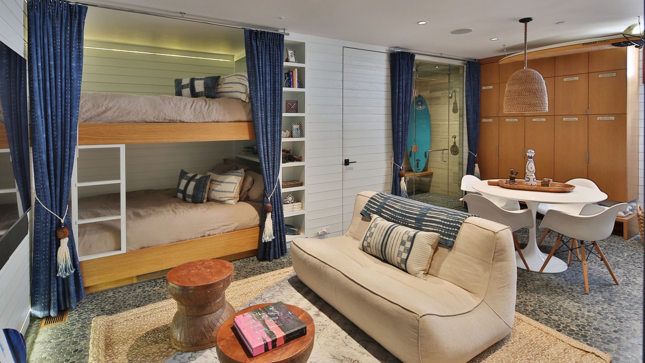 Photo of Bedroom in The Strand