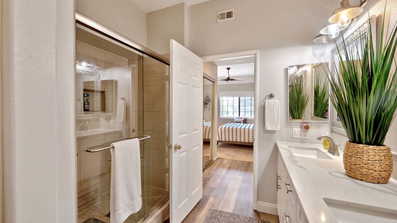 Photo of Bathroom in Huntington Beach