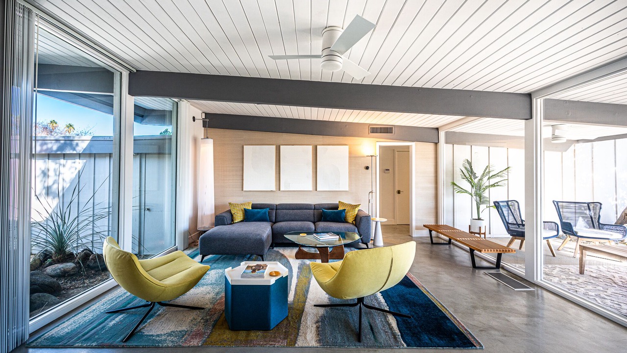 Photo of Livingroom in Chino Canyon
