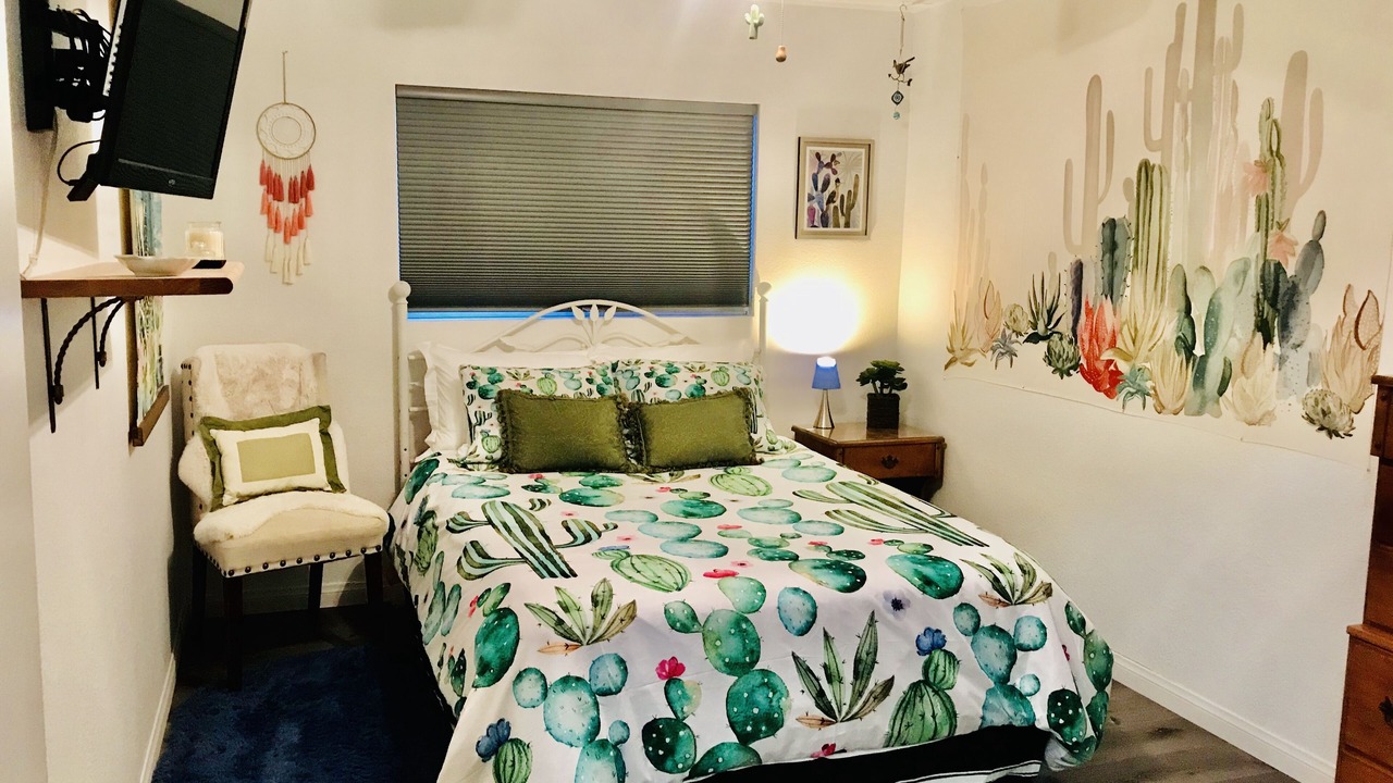 Photo of Bedroom in La Quinta Cove