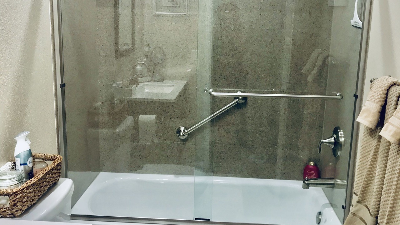 Photo of Bathroom in La Quinta Cove