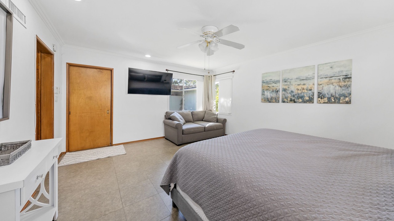 Photo of Bedroom in East Pasadena