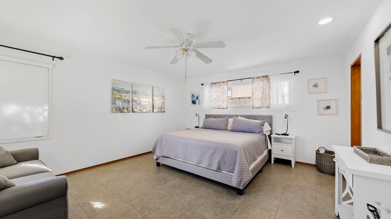Photo of Bedroom in East Pasadena