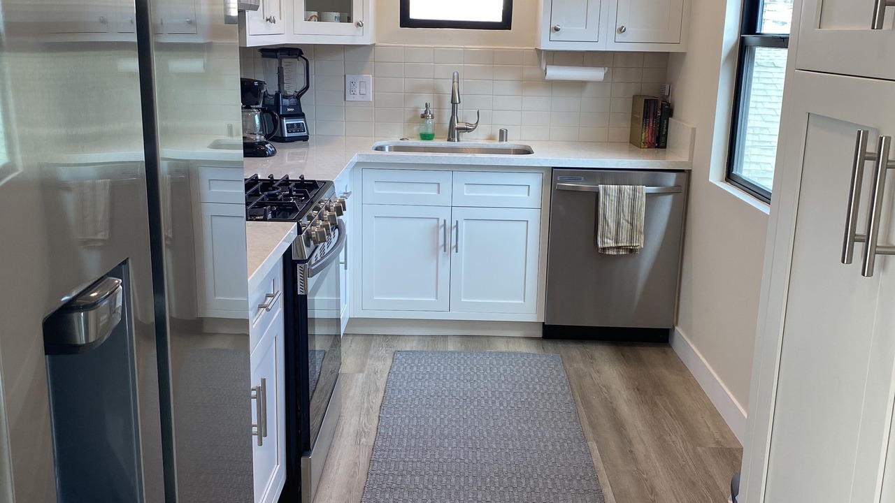 Photo of Kitchen in Peninsula