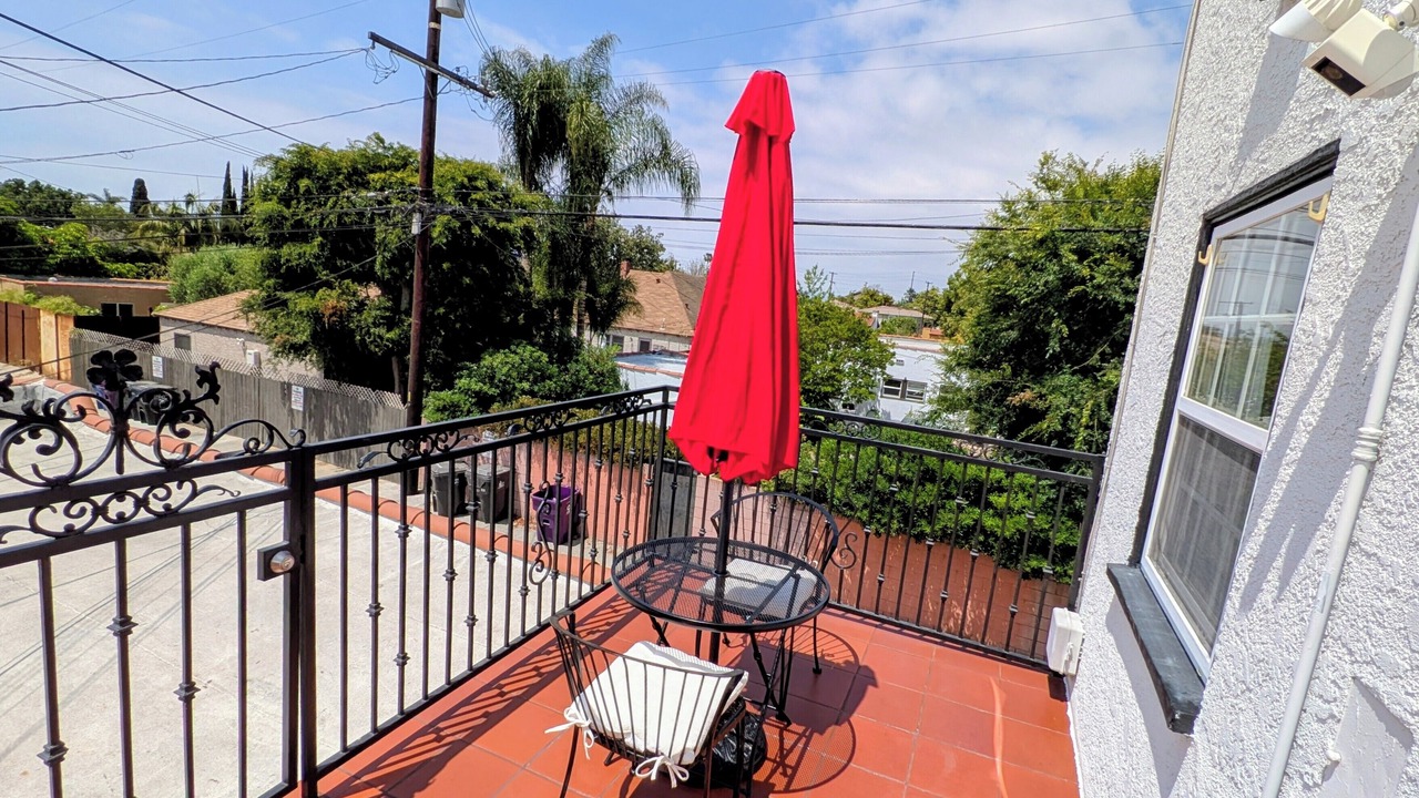 Photo of Patio Balcony in South Wrigley
