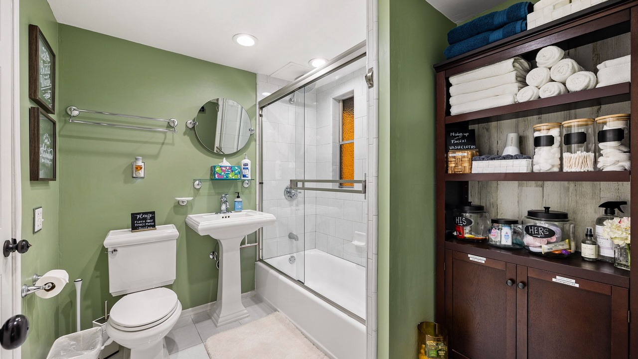 Photo of Bathroom in Running Springs
