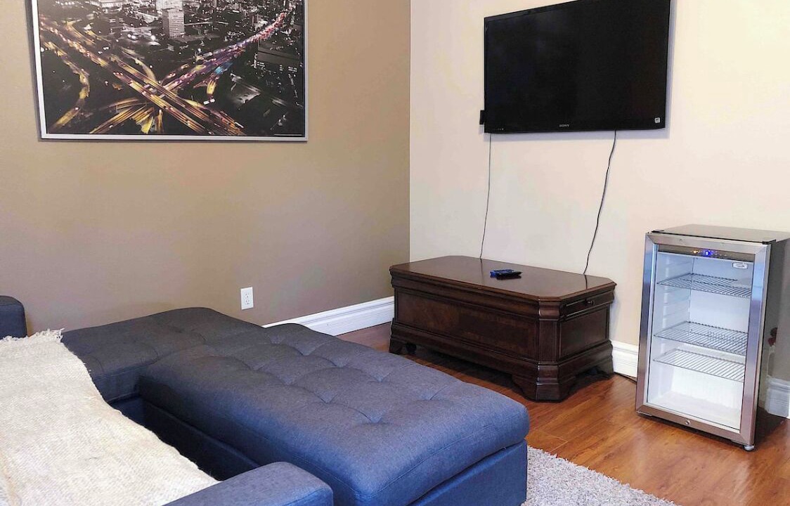 Photo of Bedroom in Mira Loma