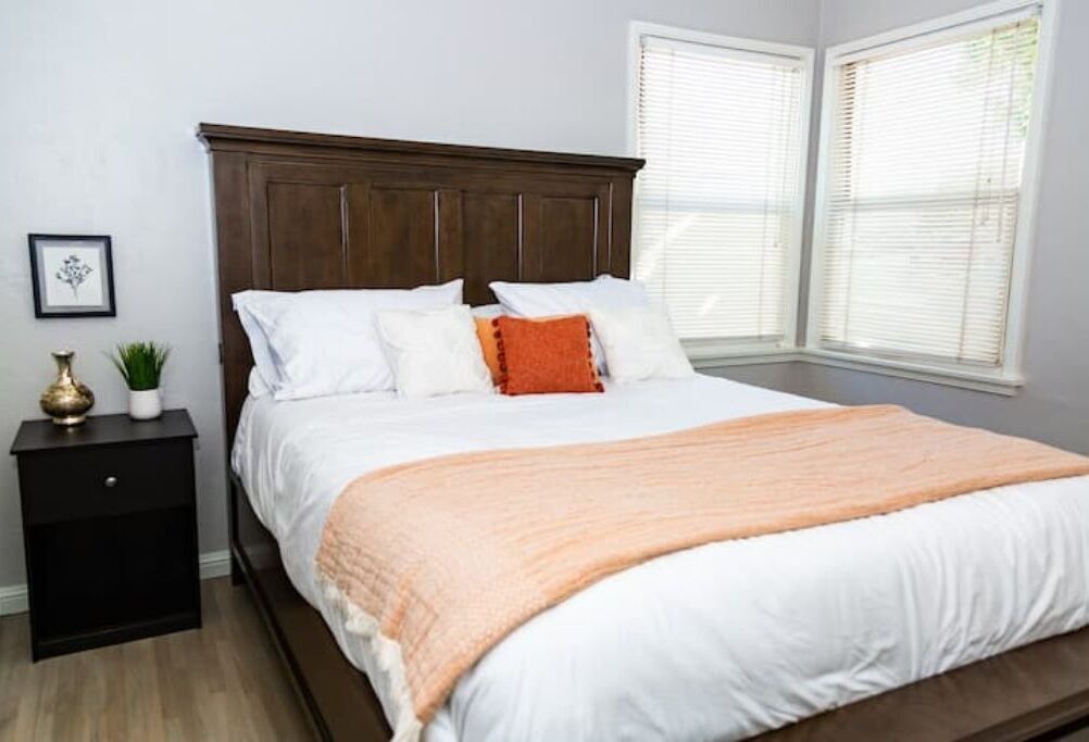 Photo of Bedroom in Bakersfield