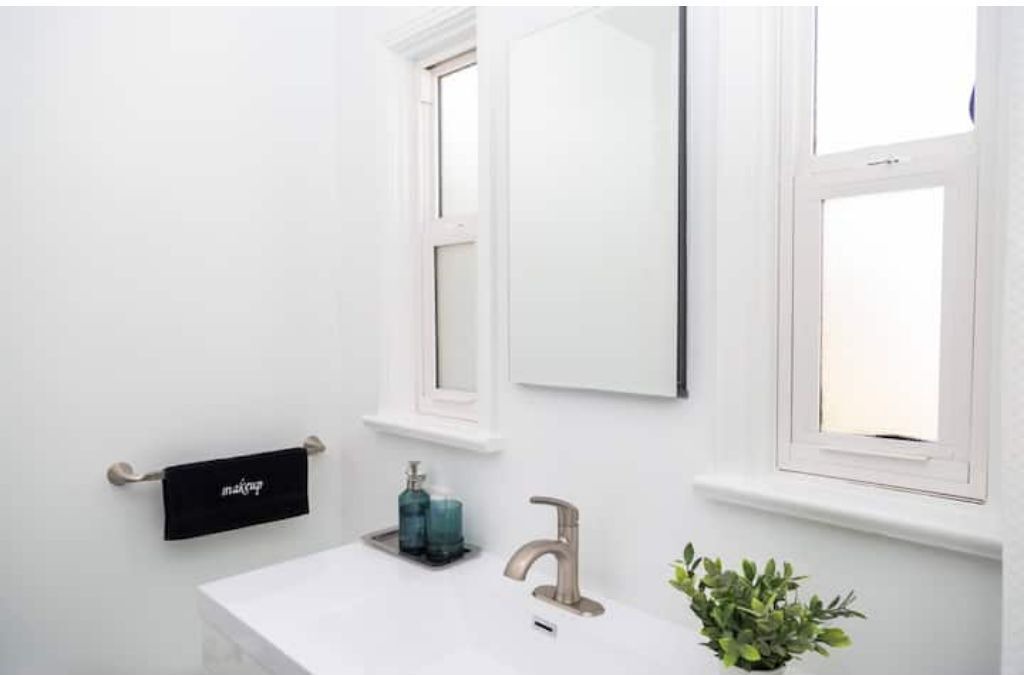 Photo of Bathroom in Bakersfield