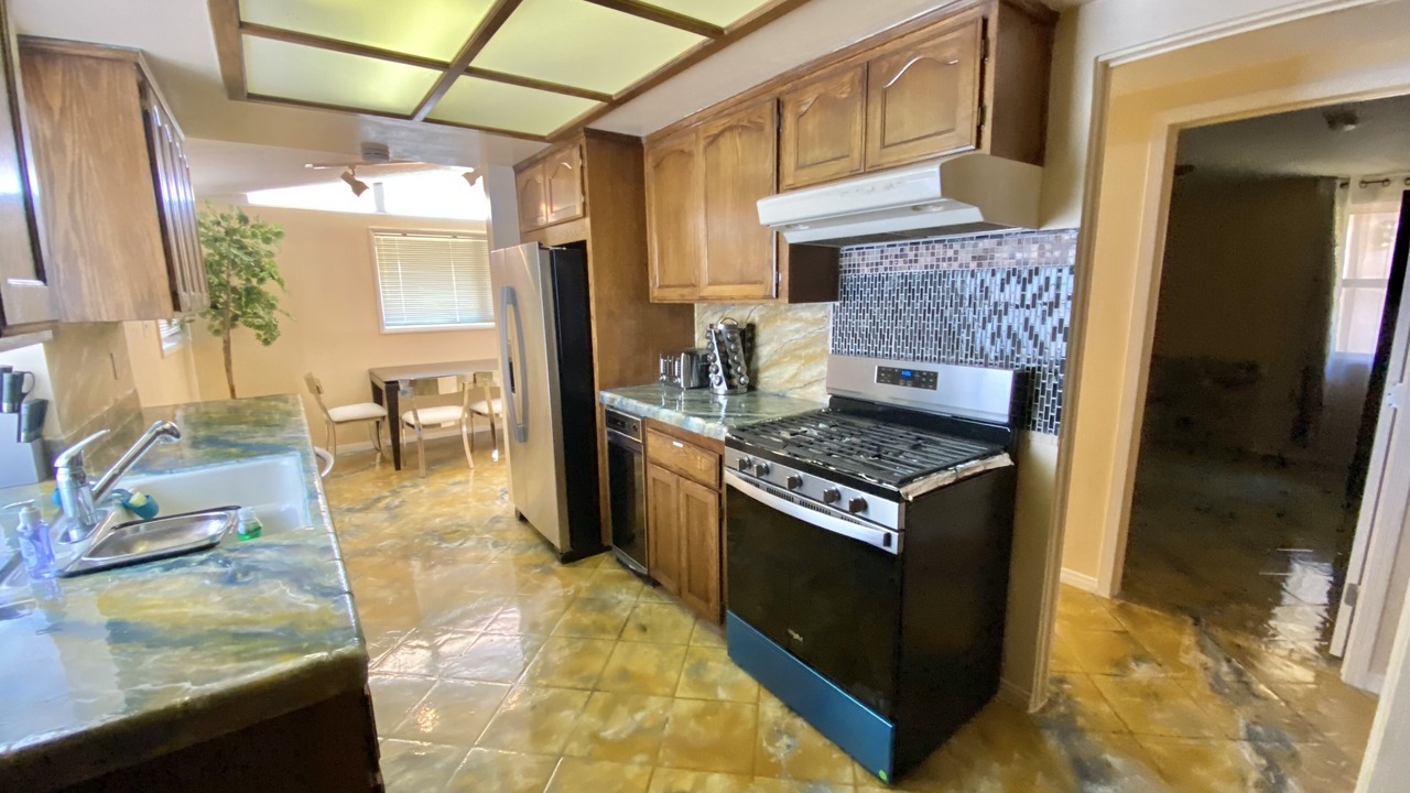 Photo of Kitchen in Sherwood Forest and Thistle Development