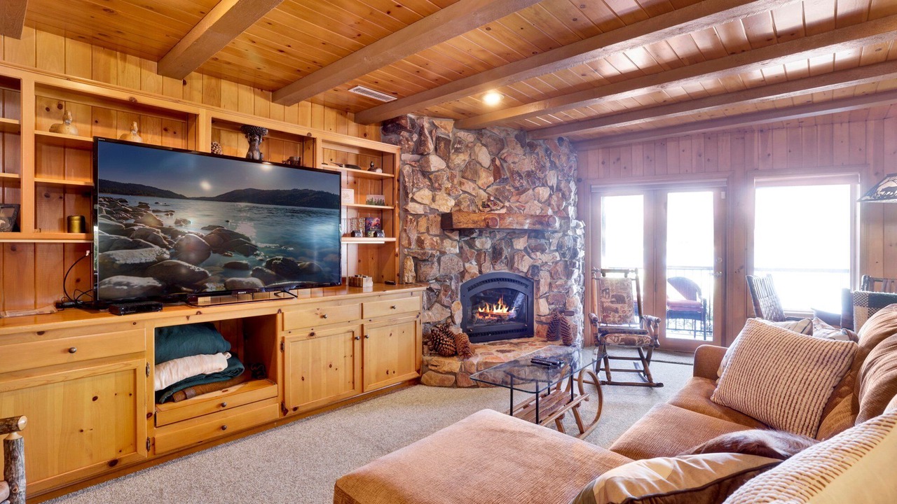 Photo of Livingroom in Boulder Bay