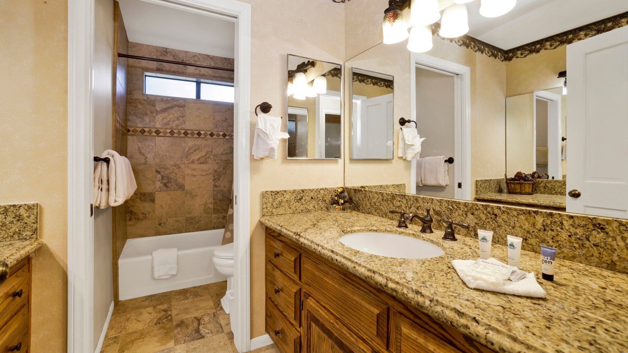 Photo of Bathroom in Boulder Bay