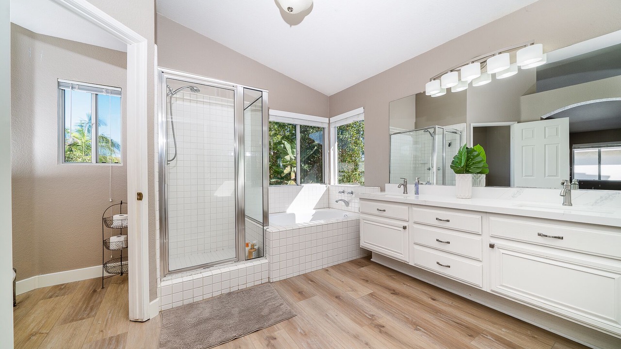 Photo of Bathroom in Vista