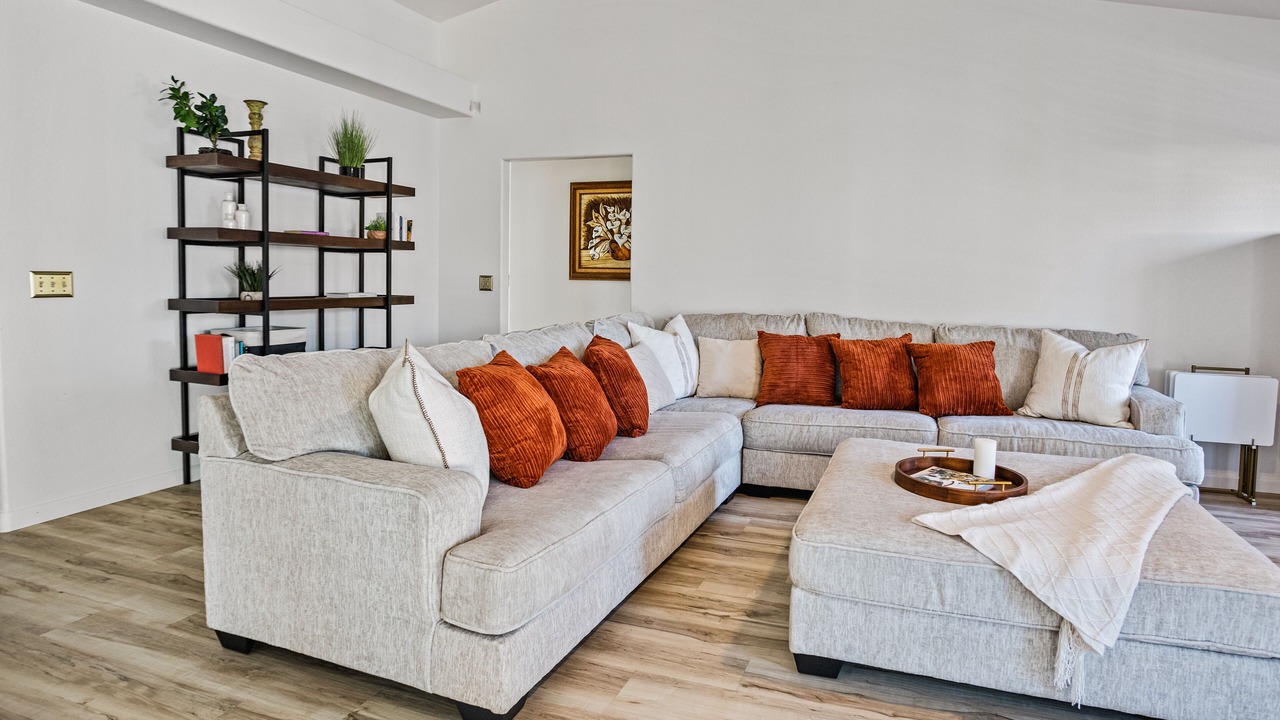 Photo of Livingroom in Merced