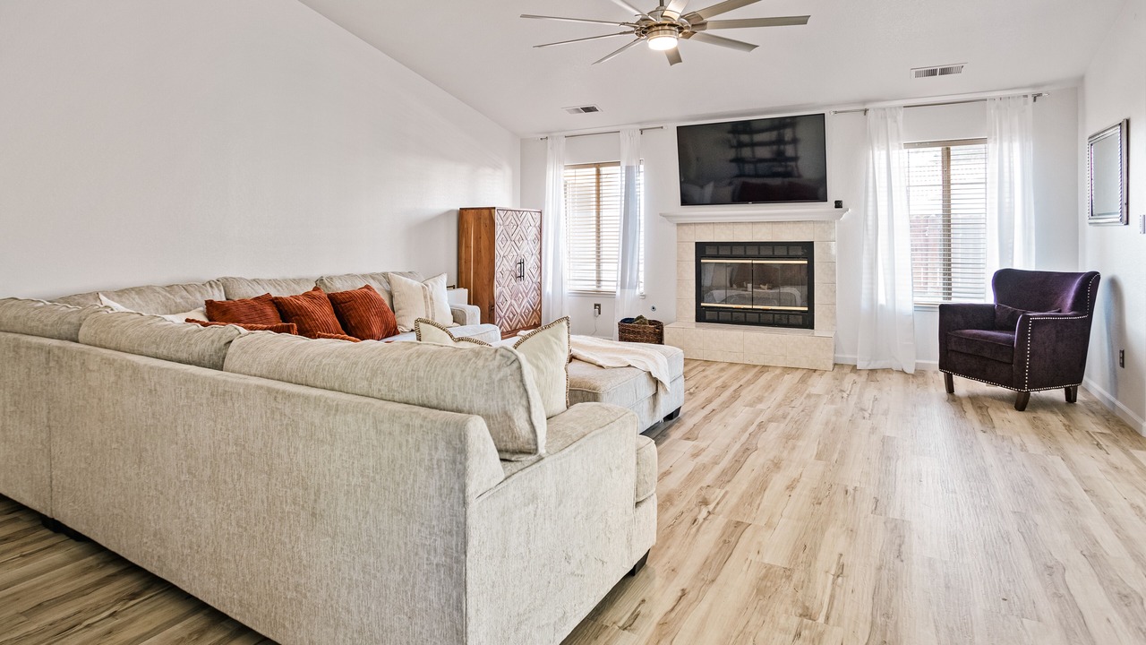 Photo of Livingroom in Merced