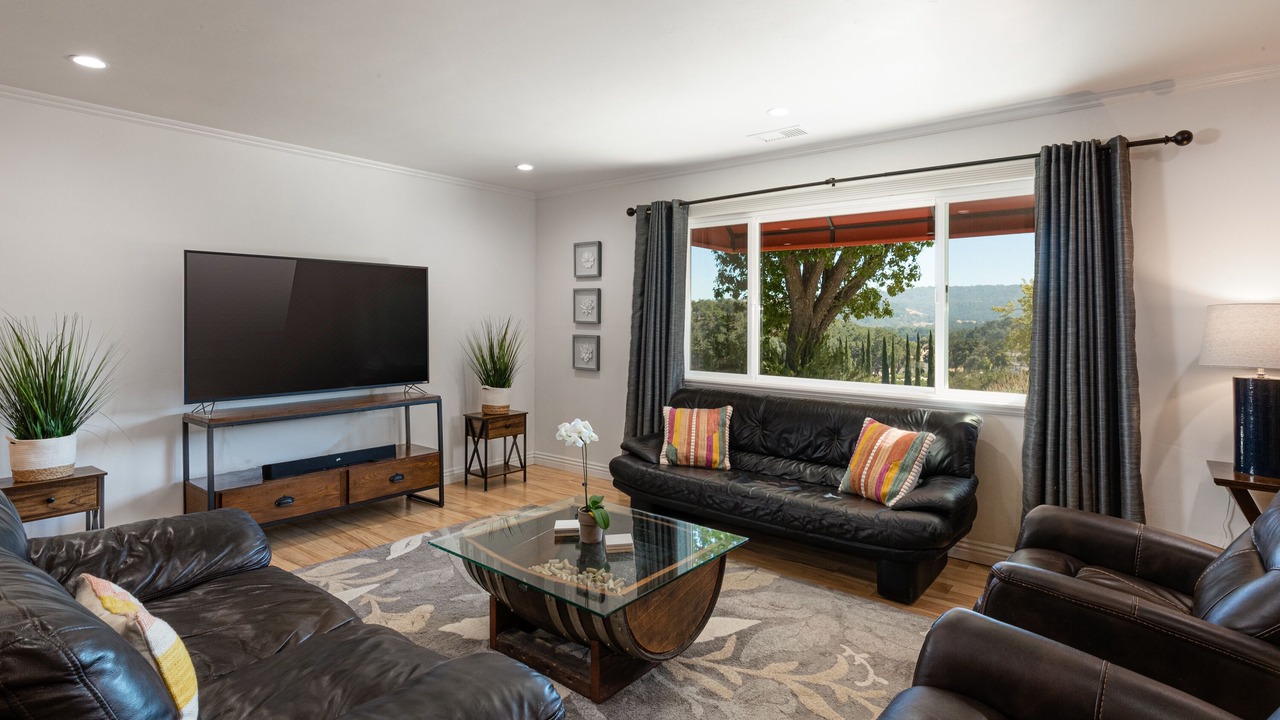 Photo of Bedroom in Templeton