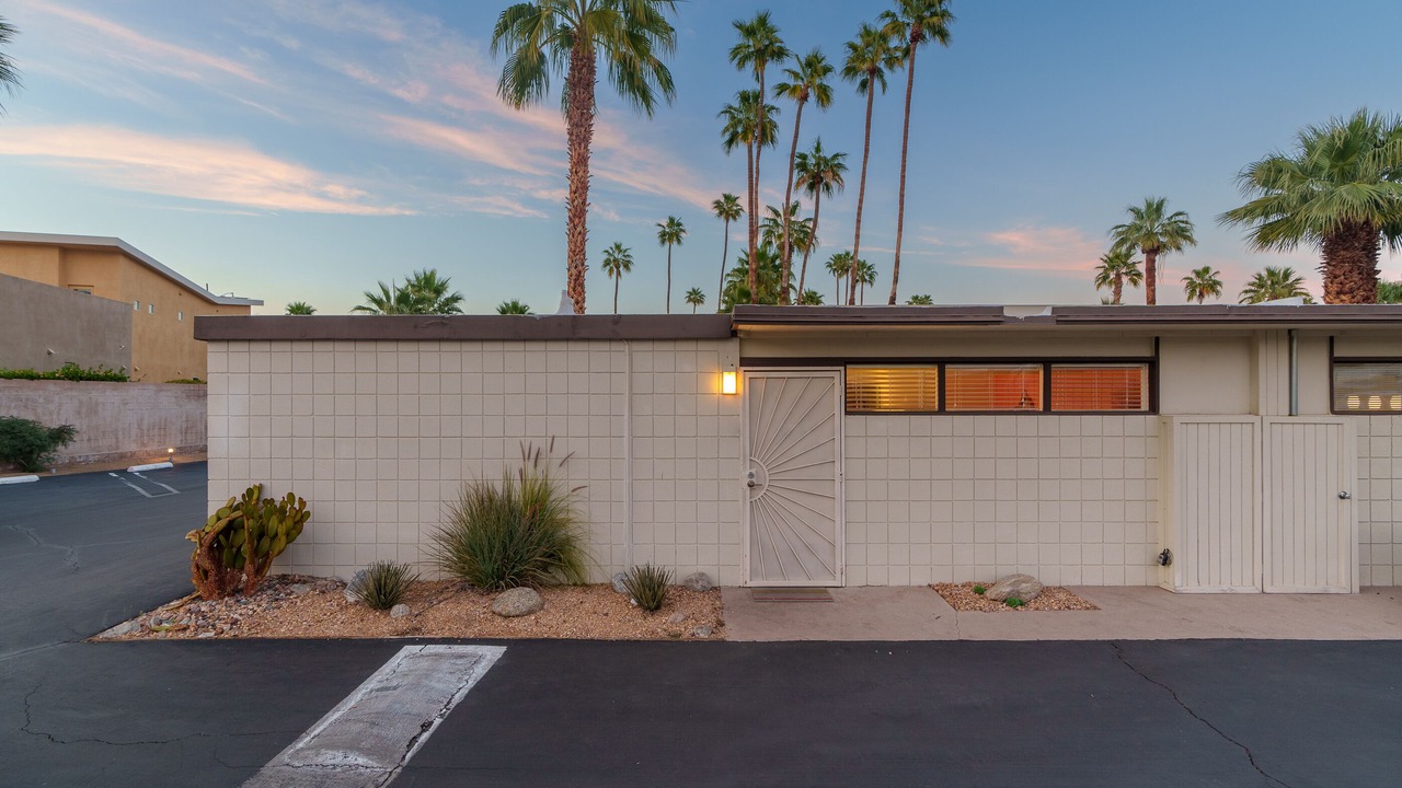 Photo of Outdoor in Twin Palms
