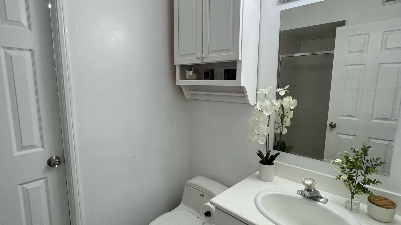 Photo of Bathroom in Newhall